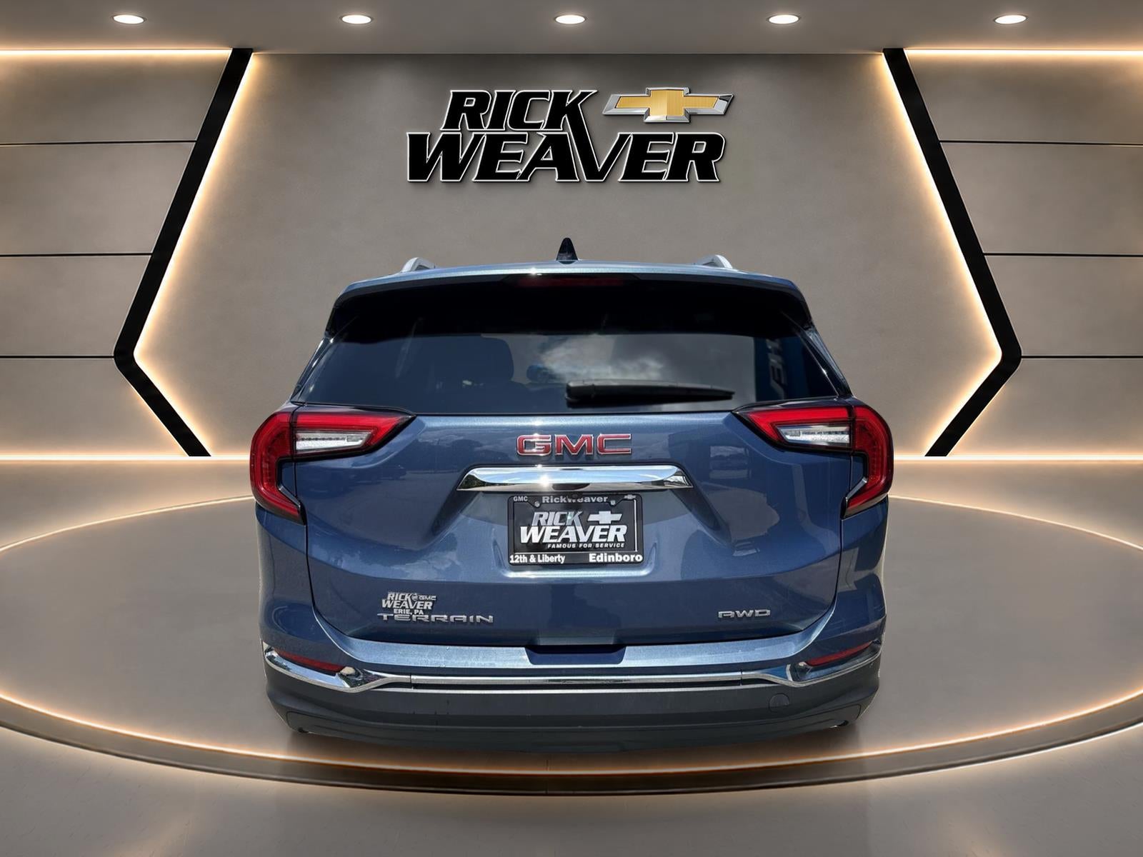 2024 GMC Terrain SLT