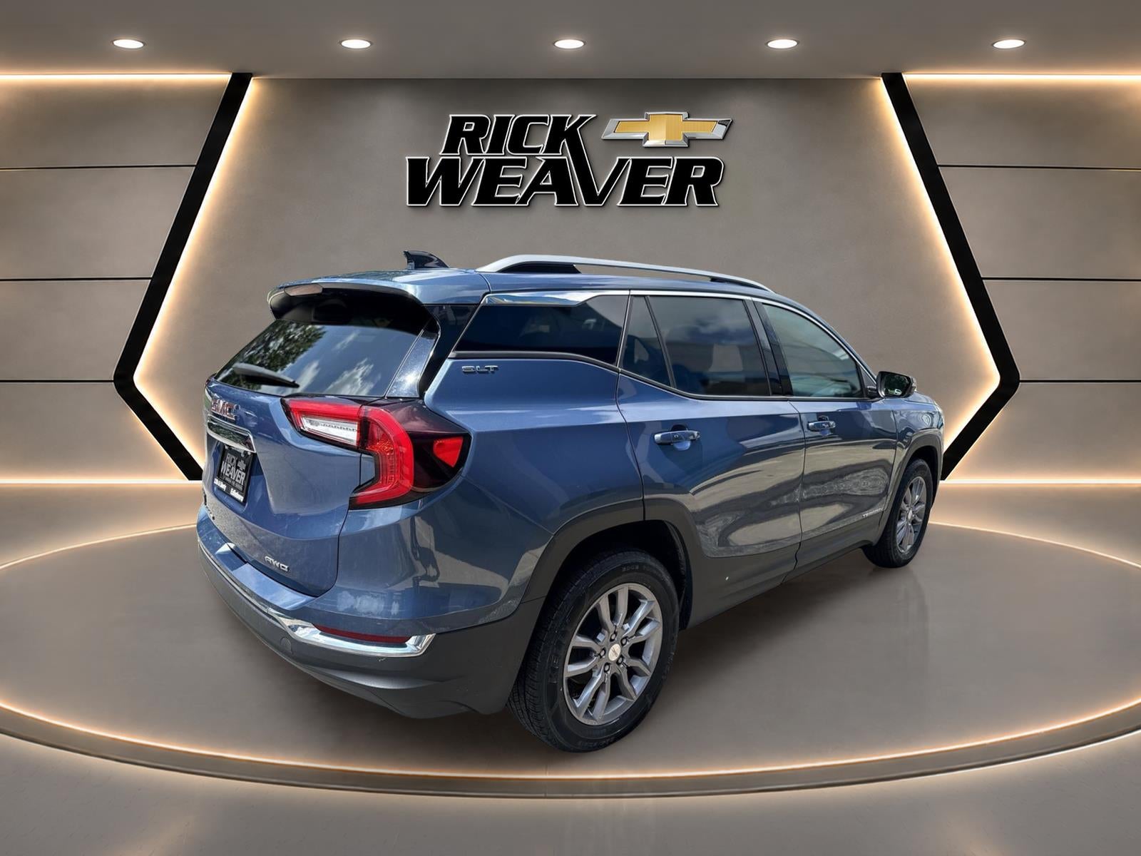 2024 GMC Terrain SLT