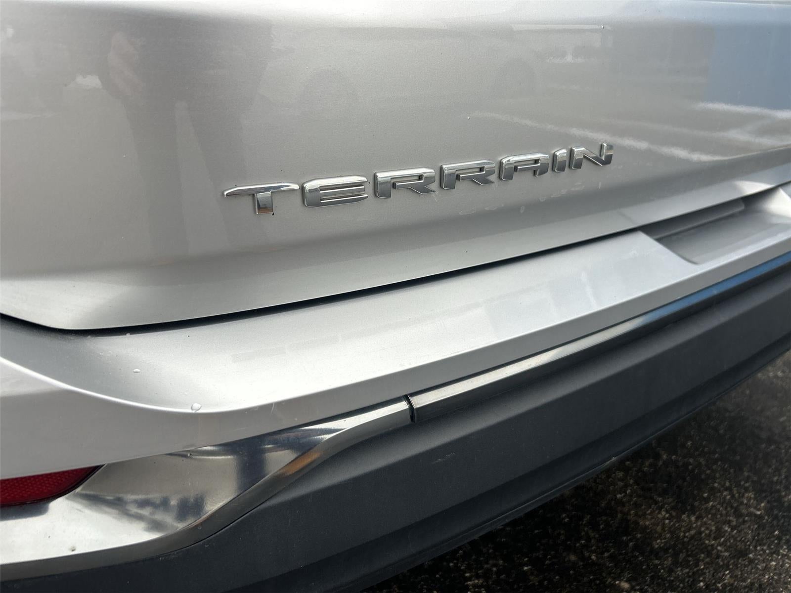 2022 GMC Terrain AT4