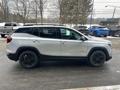 2022 GMC Terrain AT4
