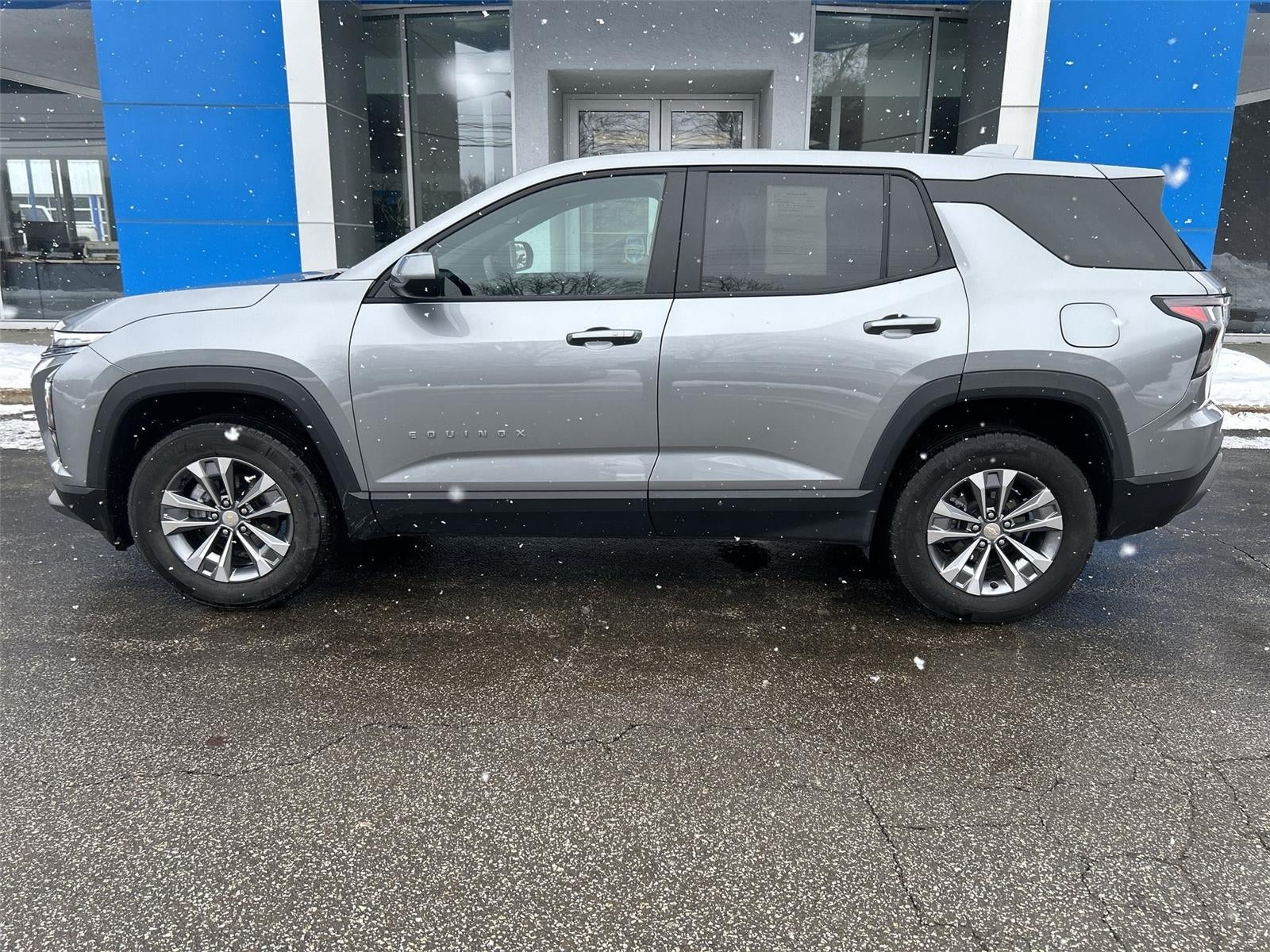 2025 Chevrolet Equinox LT