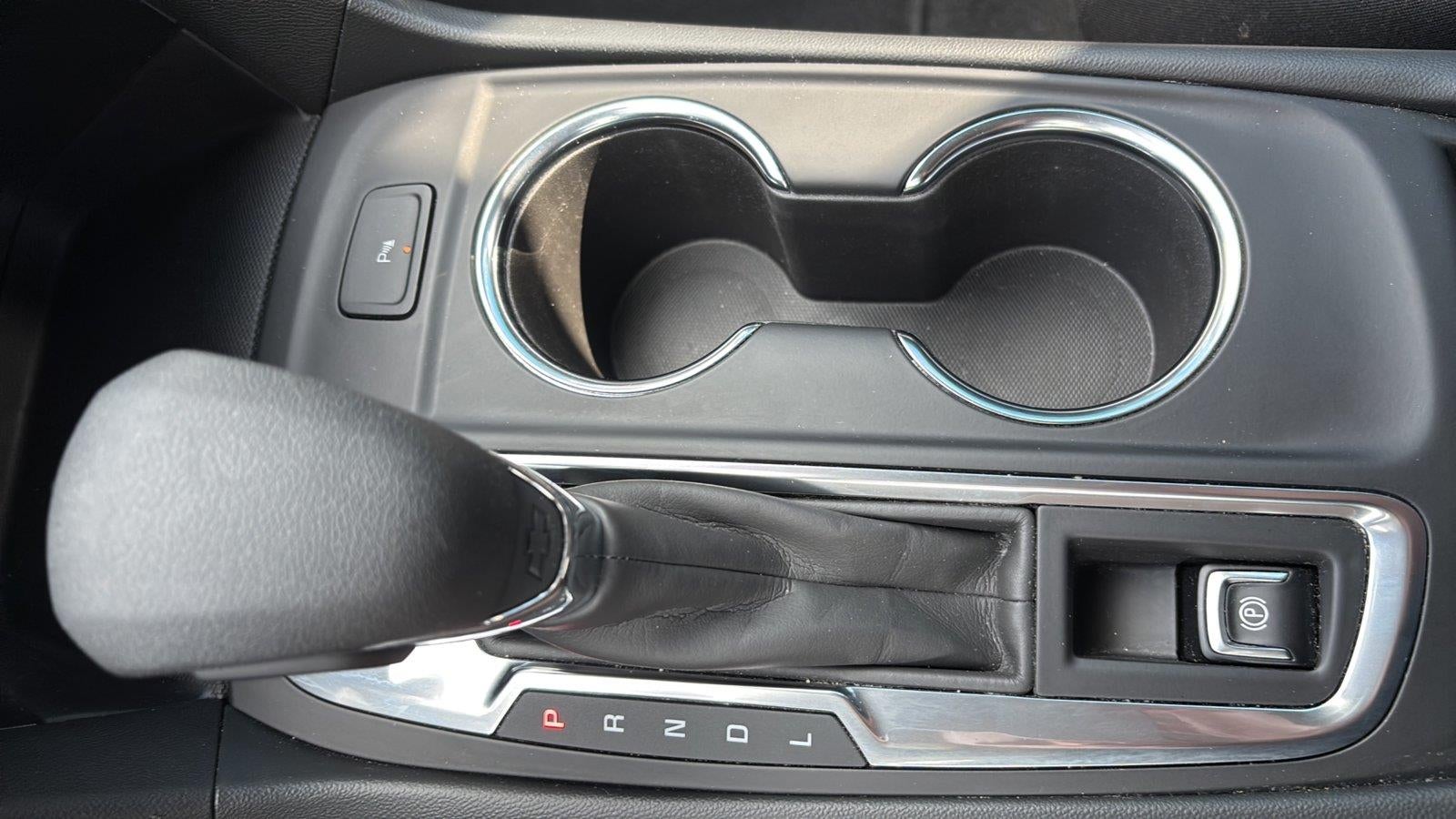 2024 Chevrolet Equinox LT - Photo 11