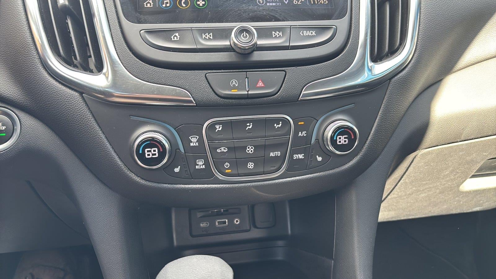 2024 Chevrolet Equinox LT - Photo 12