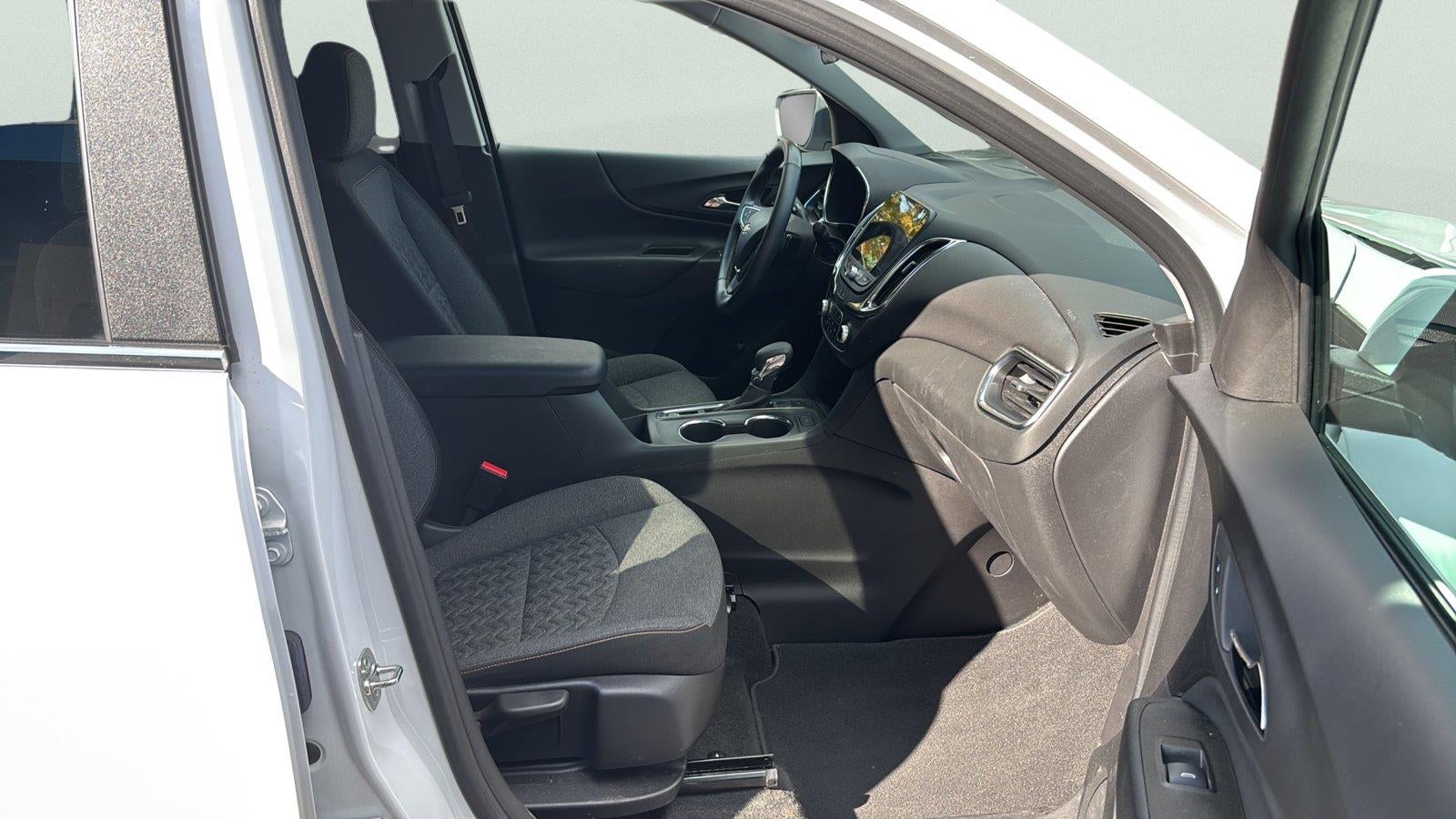 2024 Chevrolet Equinox LT - Photo 22