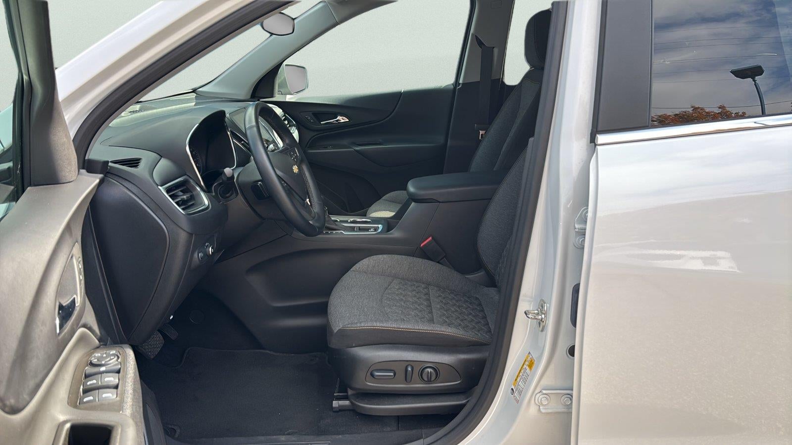 2024 Chevrolet Equinox LT - Photo 6