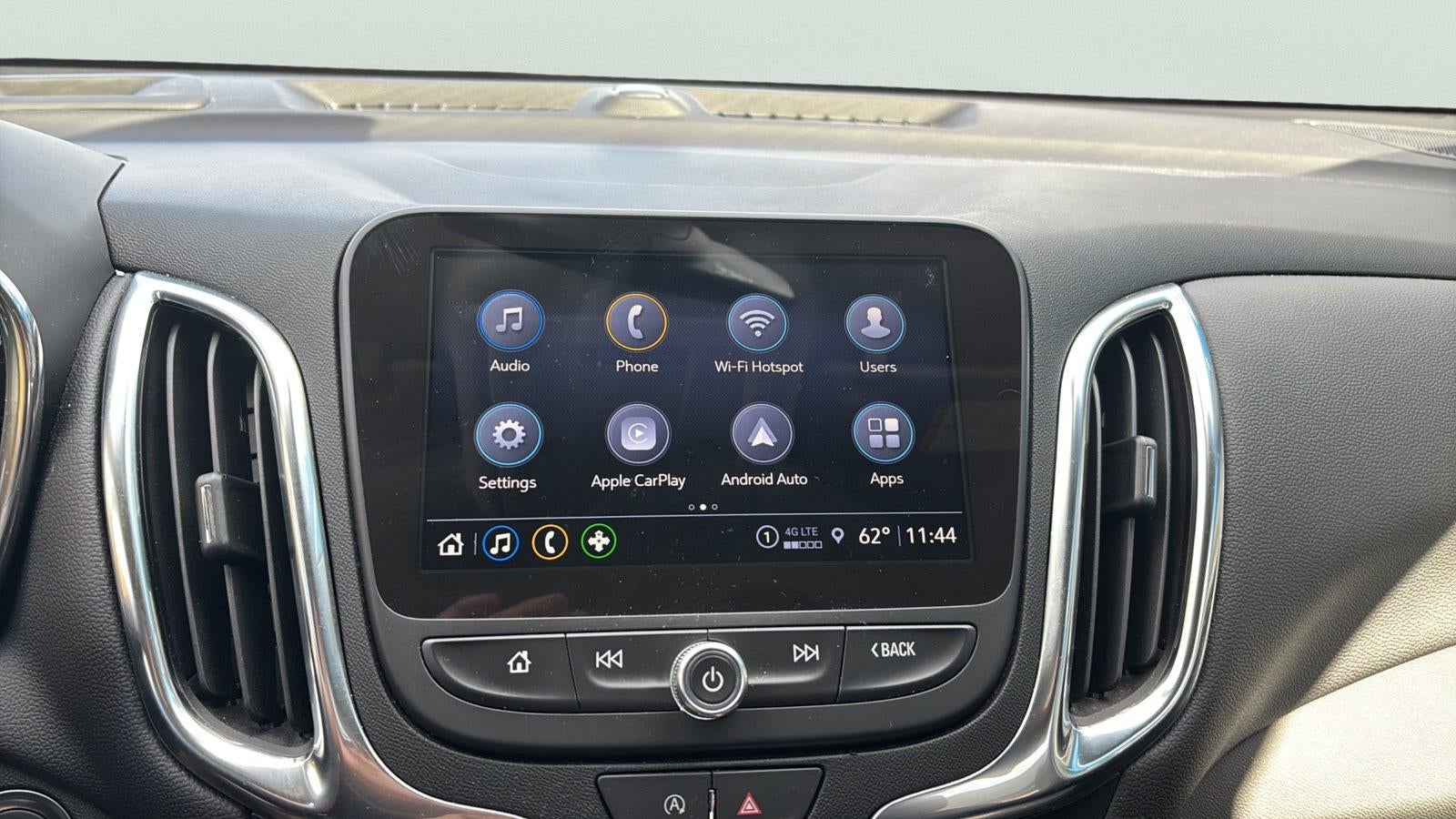 2024 Chevrolet Equinox LT - Photo 9