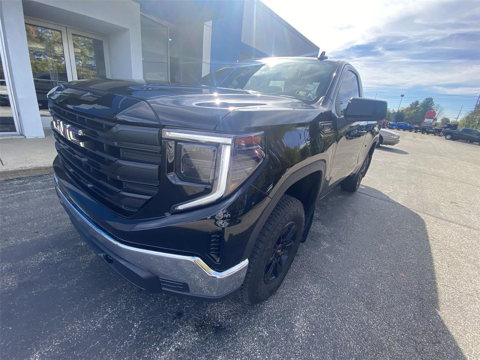 2024 GMC Sierra 1500 Pro