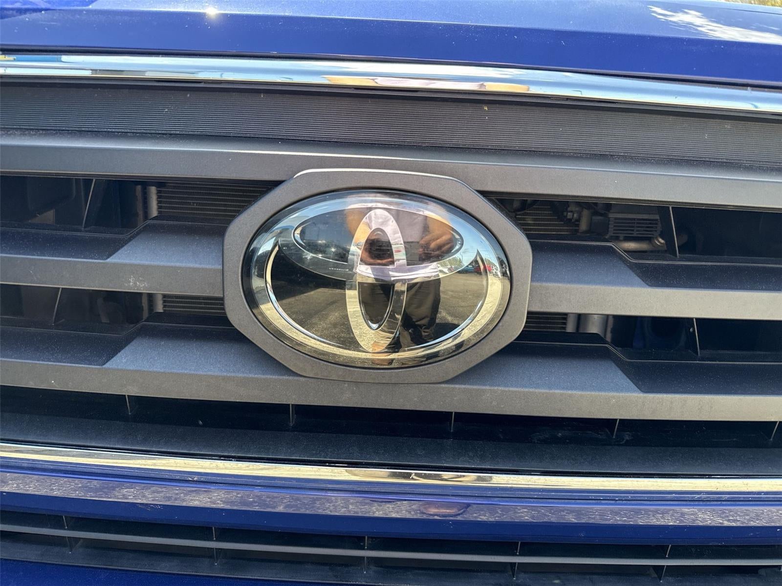 2022 Toyota Tacoma SR5 V6