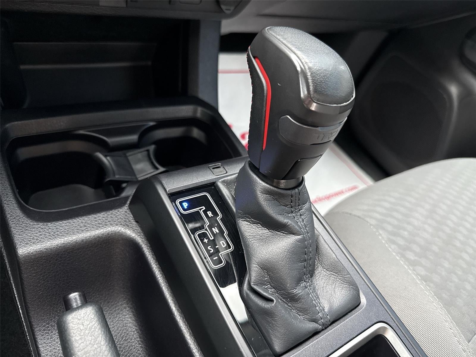 2022 Toyota Tacoma SR V6