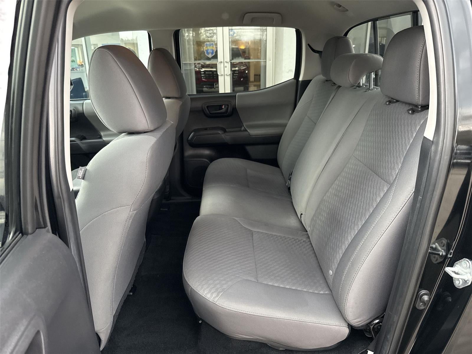 2022 Toyota Tacoma SR V6