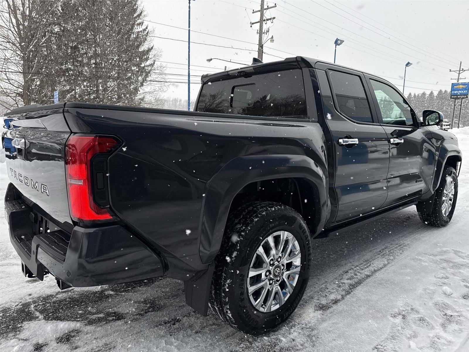 2025 Toyota Tacoma 4WD SR