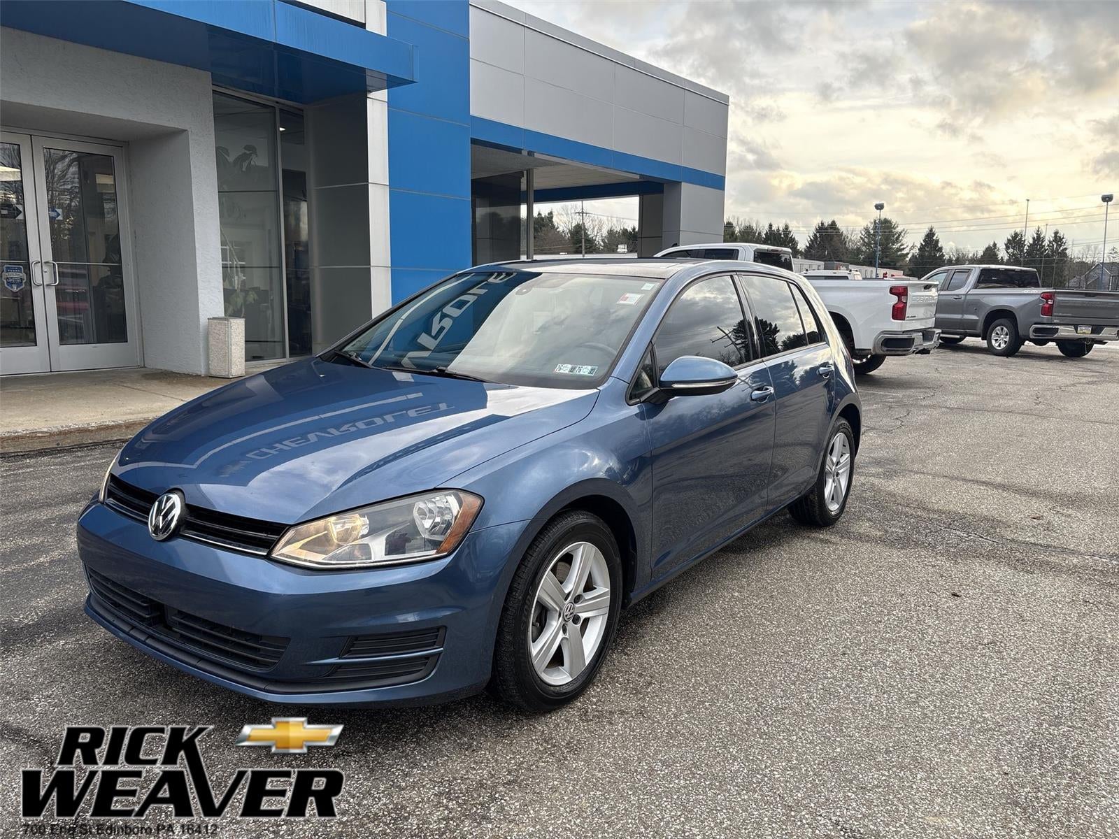 2017 Volkswagen Golf TSI Wolfsburg Edition 4-Door