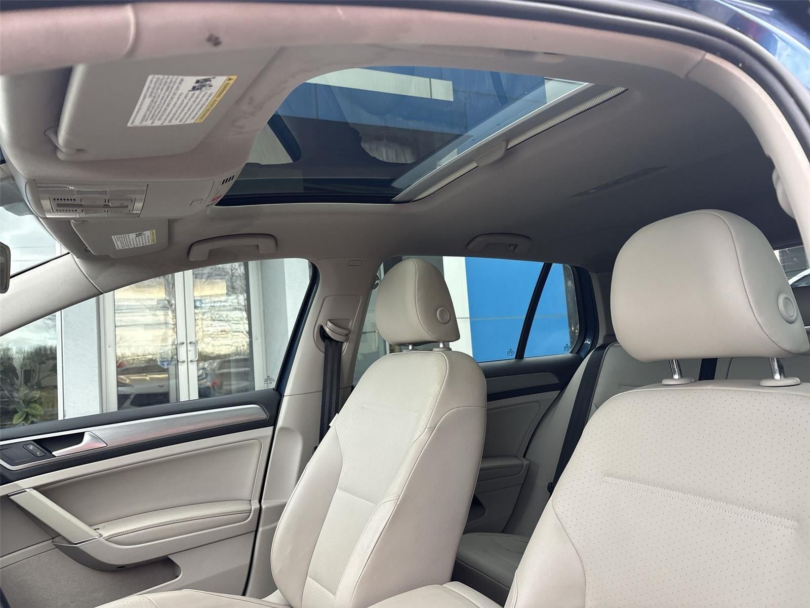 2017 Volkswagen Golf TSI Wolfsburg Edition 4-Door