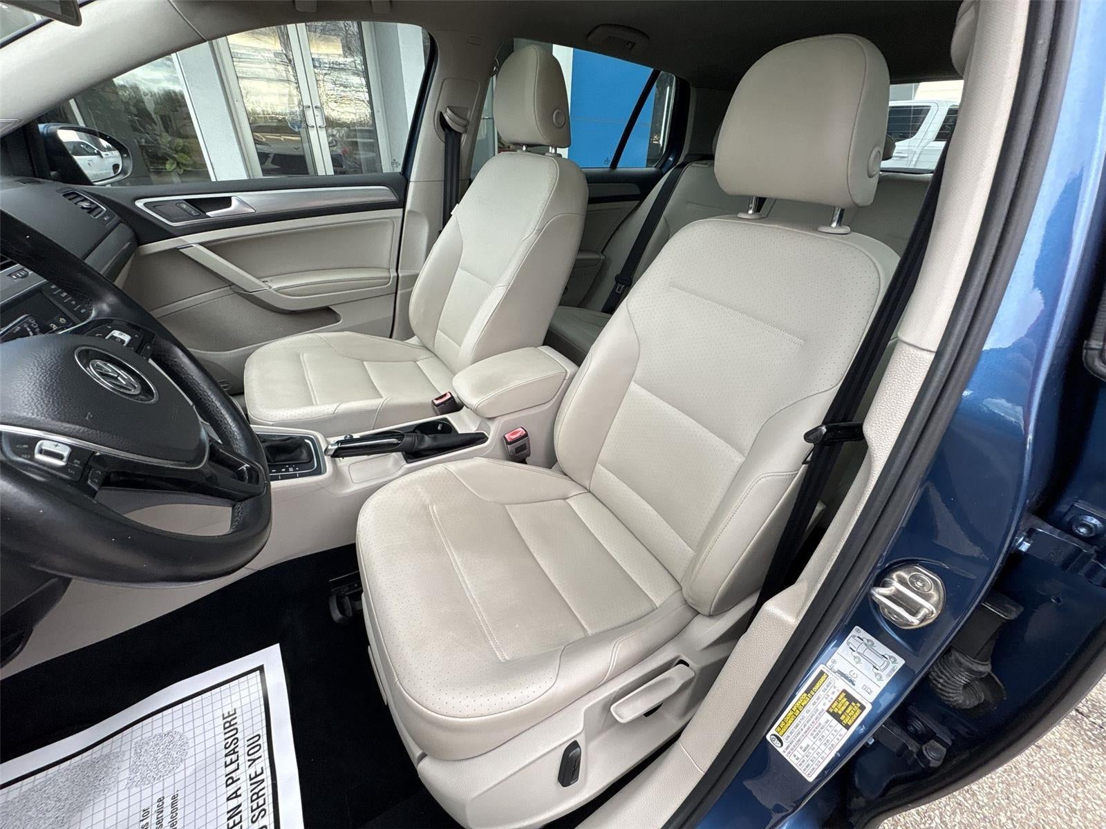 2017 Volkswagen Golf TSI Wolfsburg Edition 4-Door