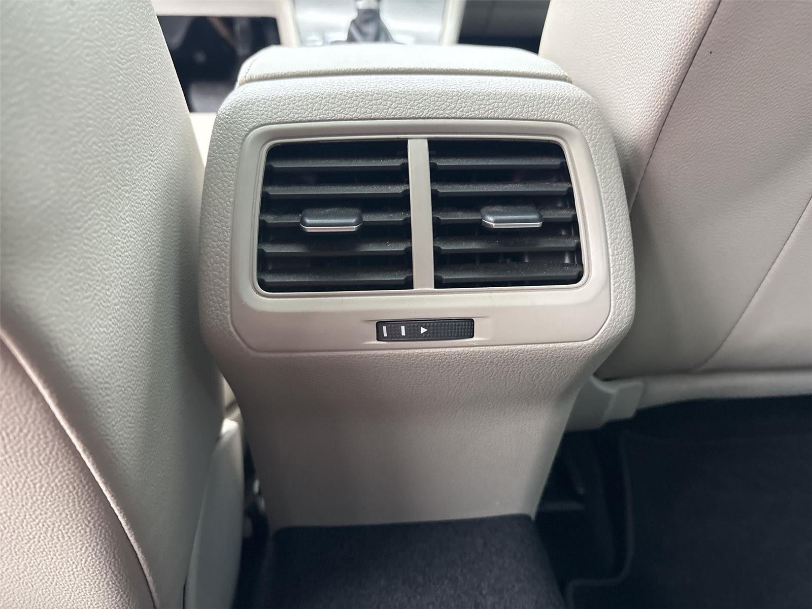 2017 Volkswagen Golf TSI Wolfsburg Edition 4-Door