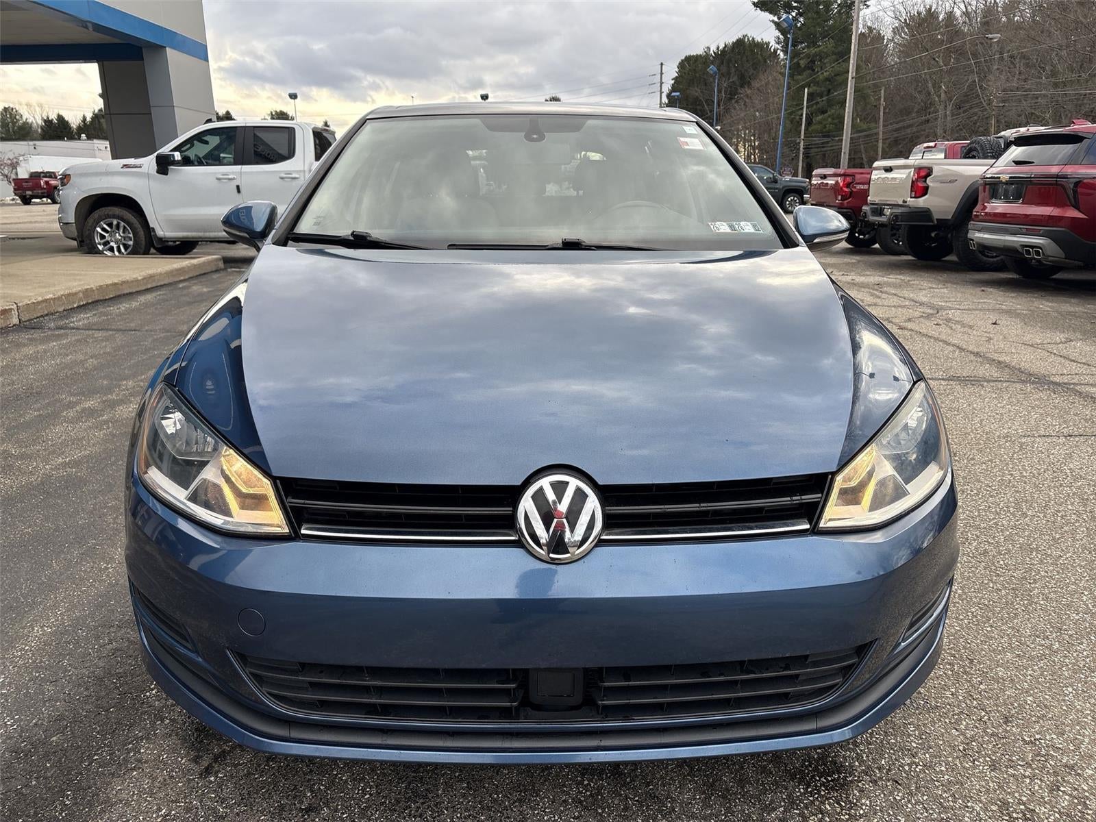 2017 Volkswagen Golf TSI Wolfsburg Edition 4-Door