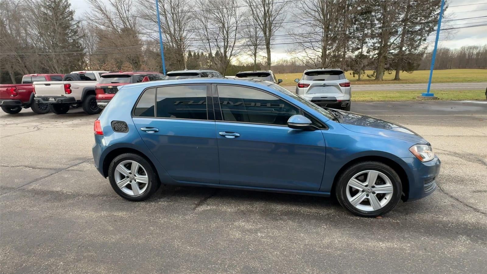 2017 Volkswagen Golf TSI Wolfsburg Edition 4-Door