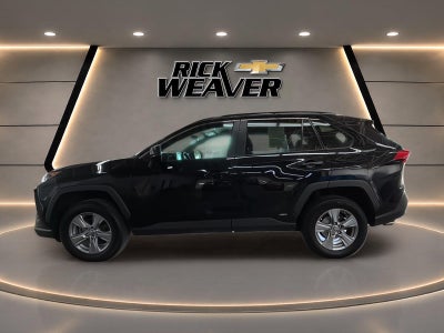 2022 Toyota RAV4 Hybrid LE