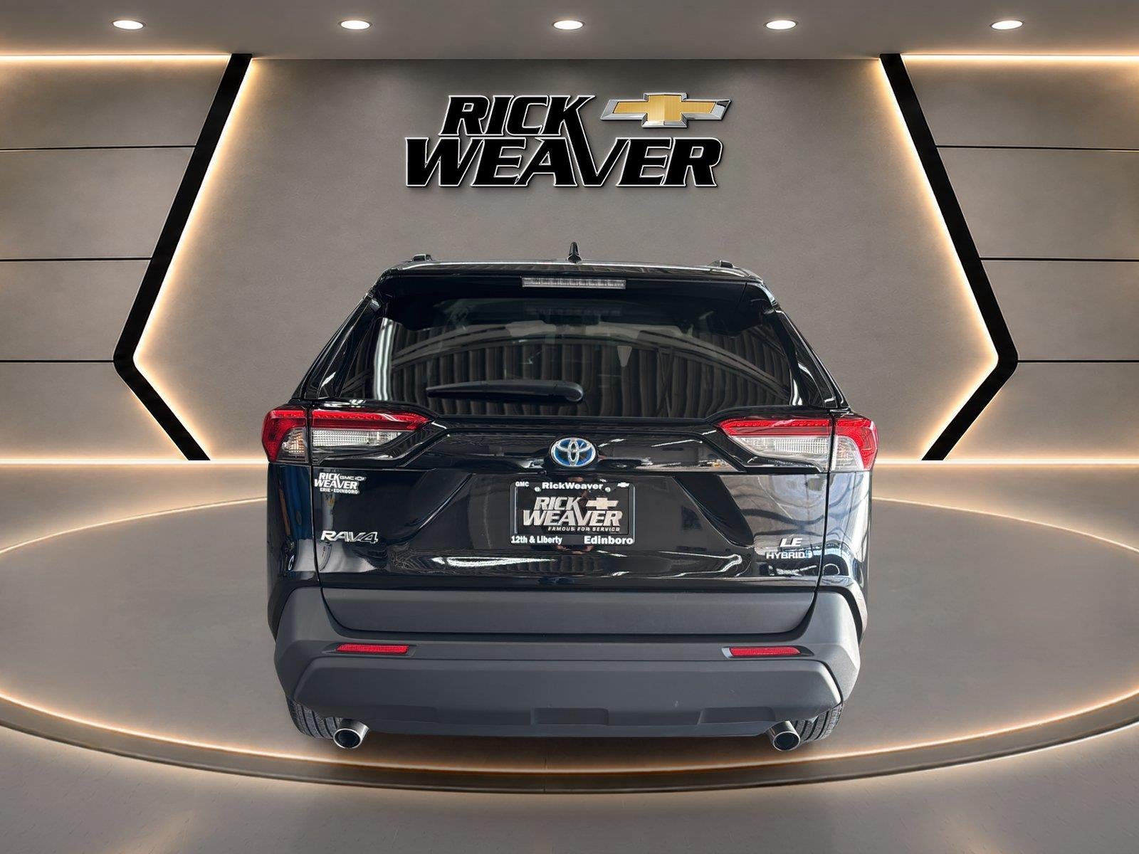 2022 Toyota RAV4 Hybrid LE