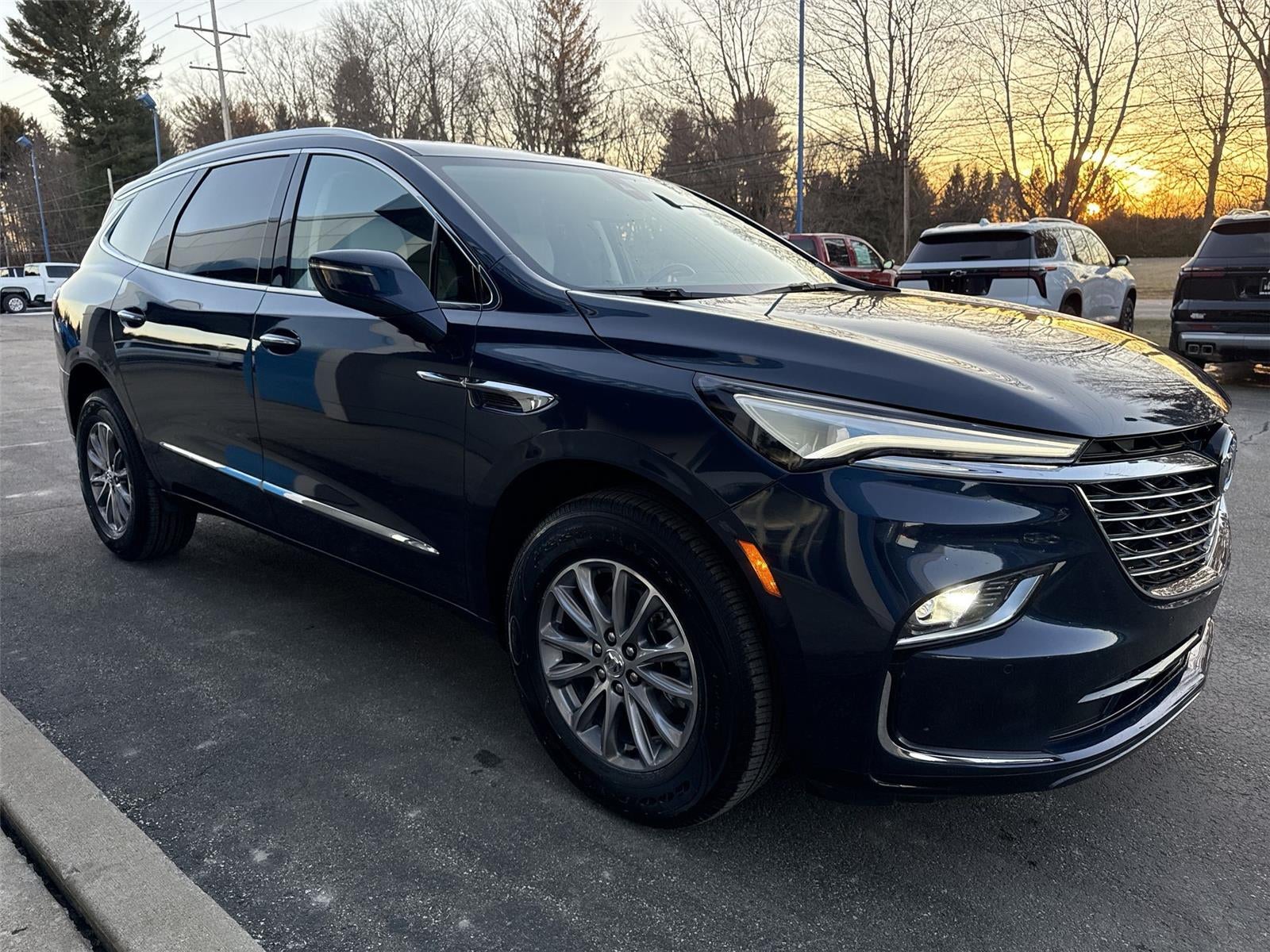 2023 Buick Enclave Essence