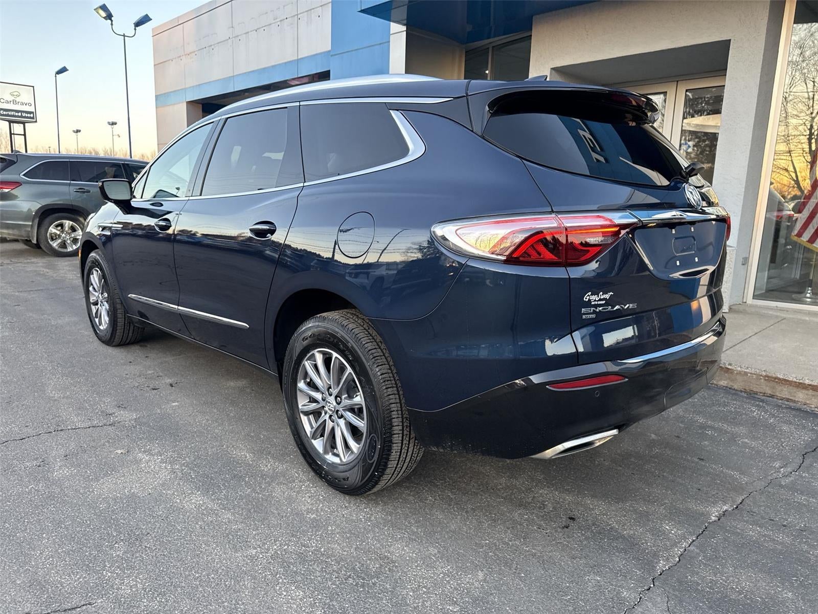 2023 Buick Enclave Essence