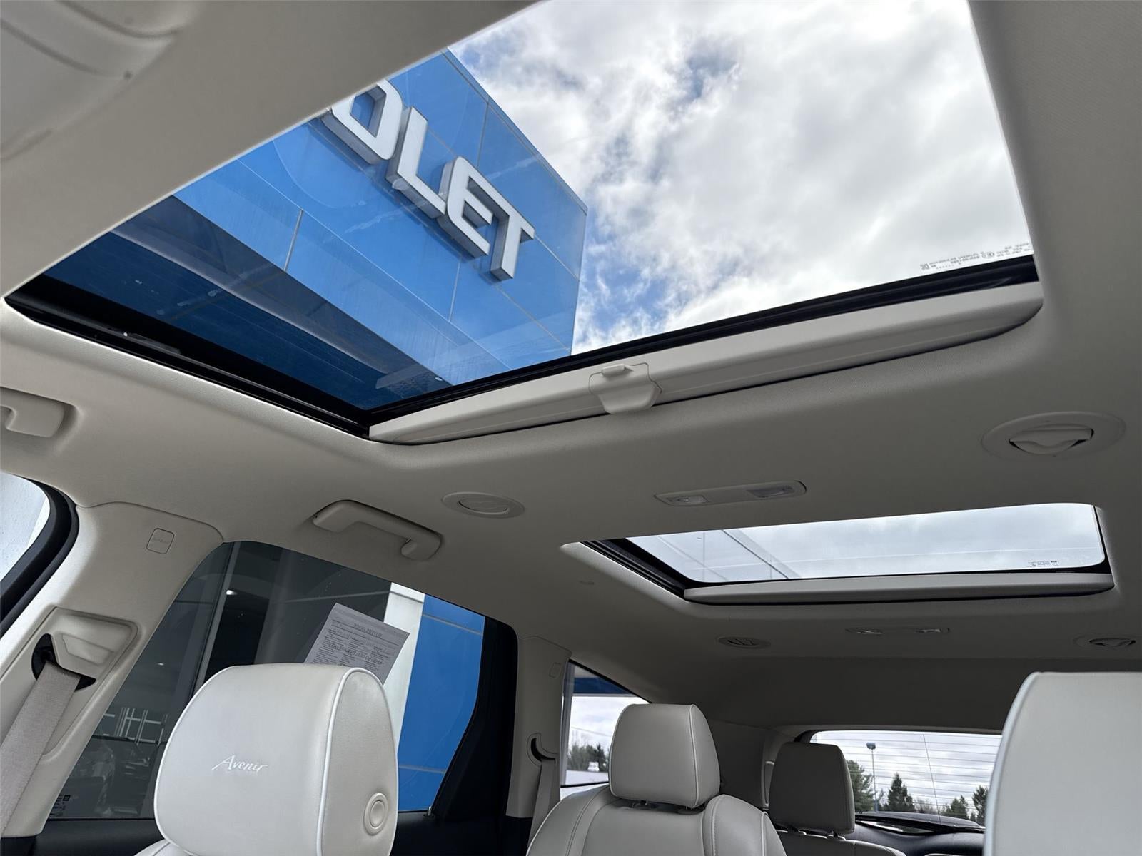 2023 Buick Enclave Avenir