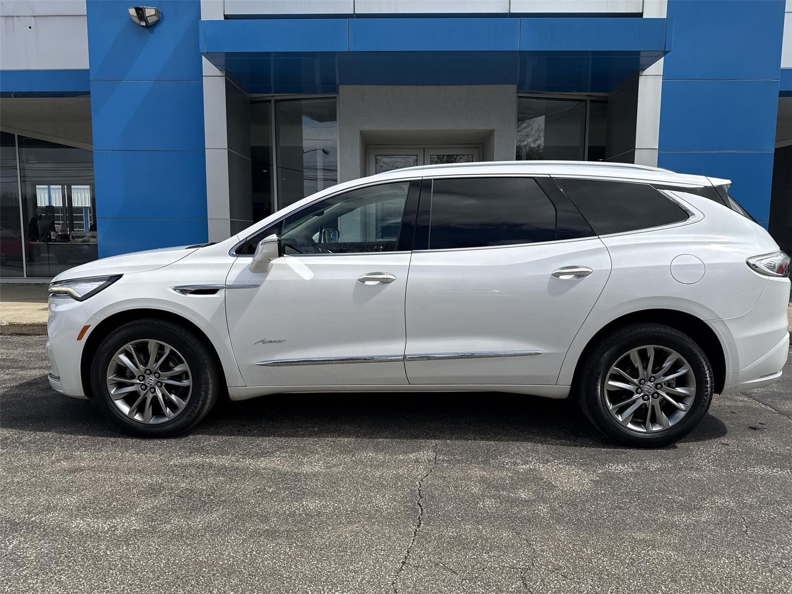 2023 Buick Enclave Avenir