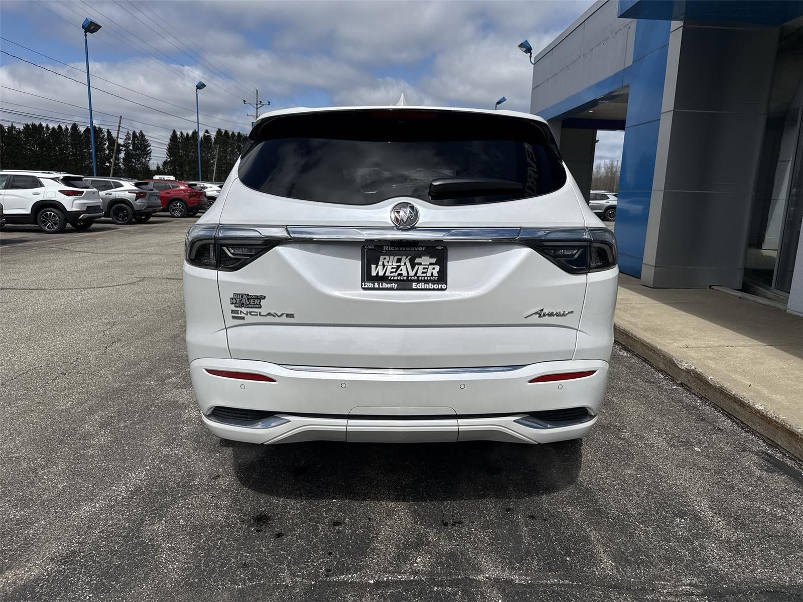 2023 Buick Enclave Avenir