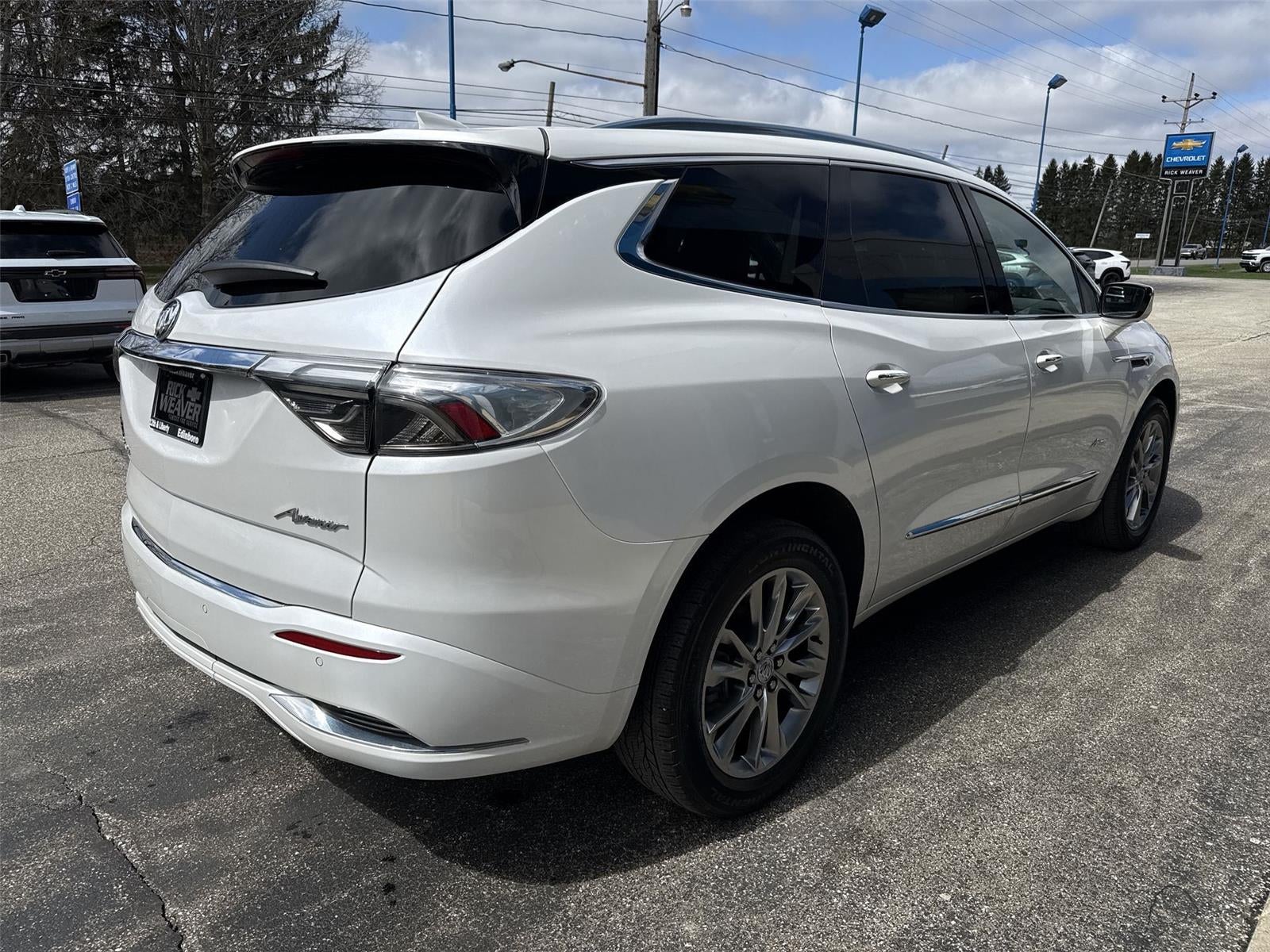 2023 Buick Enclave Avenir