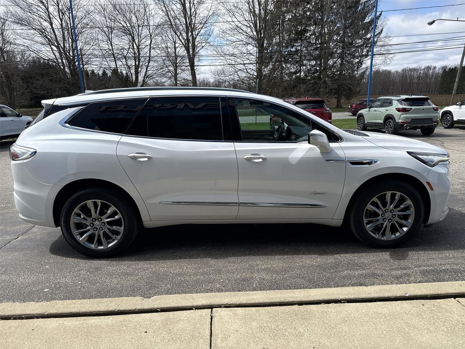 2023 Buick Enclave Avenir