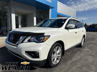 2019 Nissan Pathfinder SL