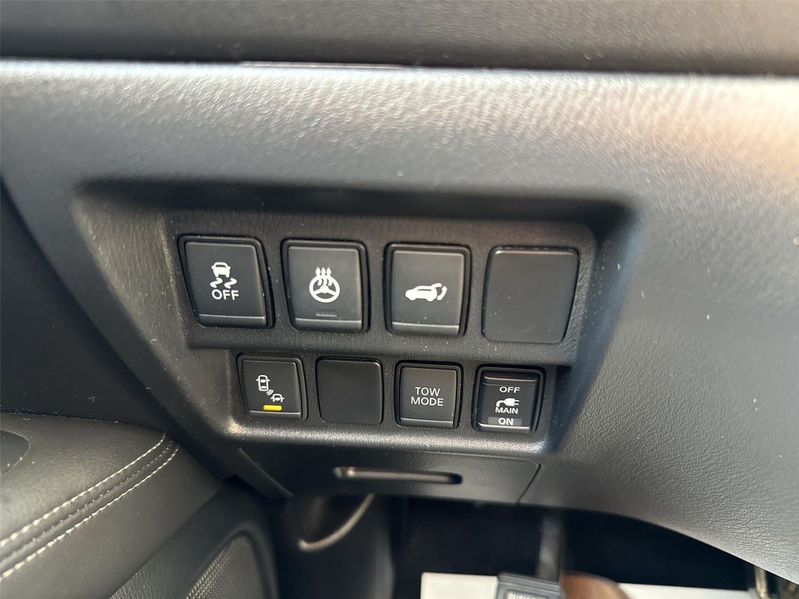 2019 Nissan Pathfinder SL