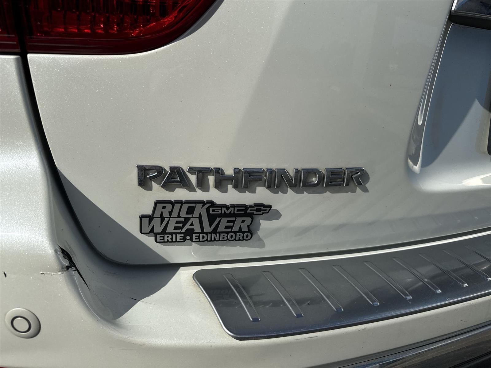 2019 Nissan Pathfinder SL
