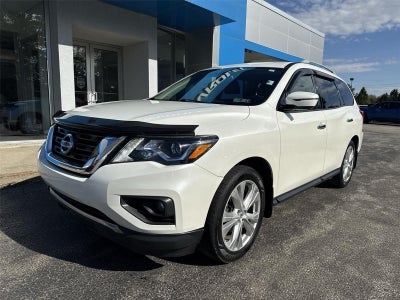 2019 Nissan Pathfinder SL