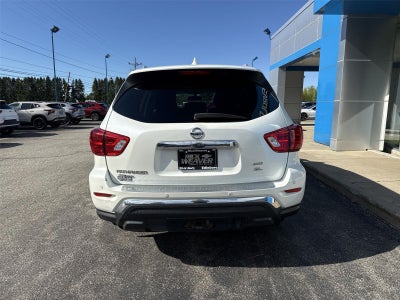 2019 Nissan Pathfinder SL