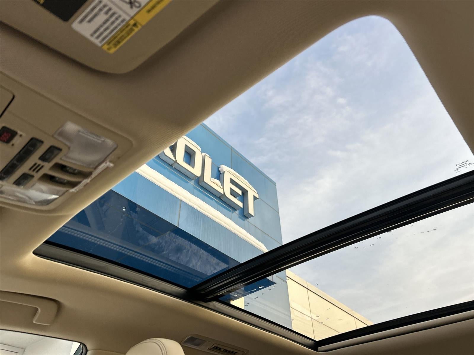 2019 Toyota Highlander Hybrid Limited Platinum