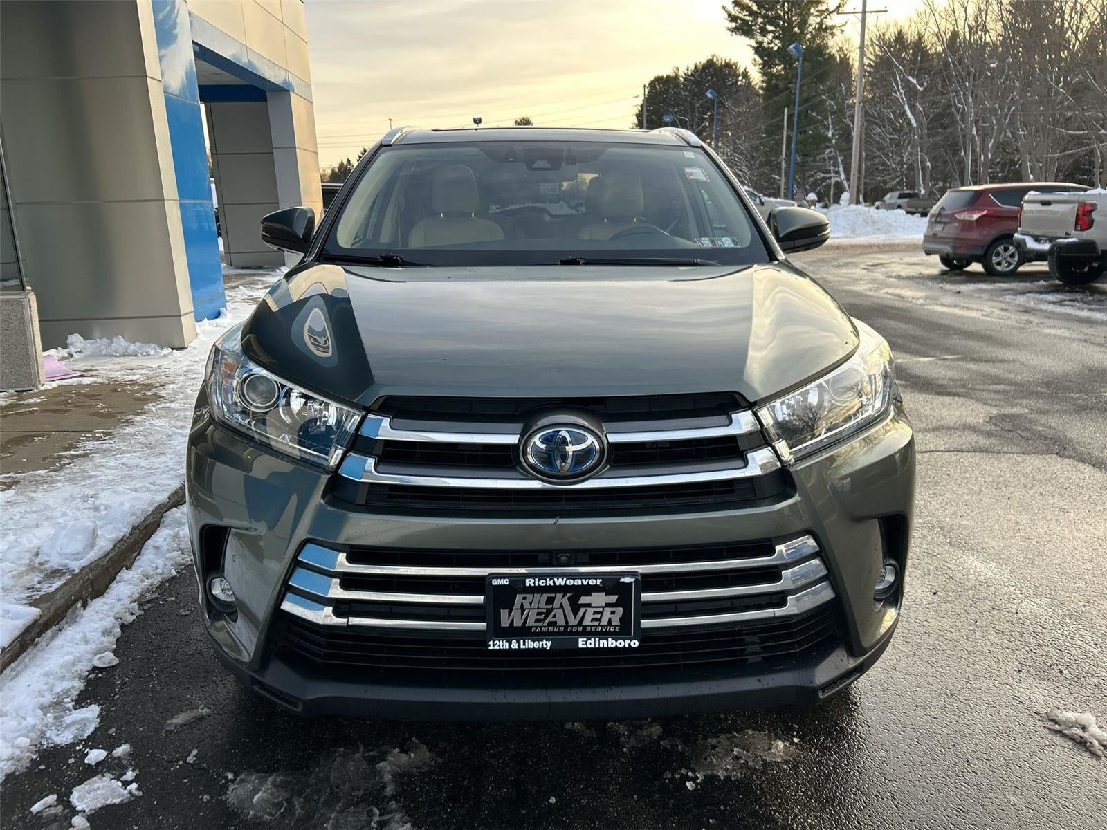 2019 Toyota Highlander Hybrid Limited Platinum