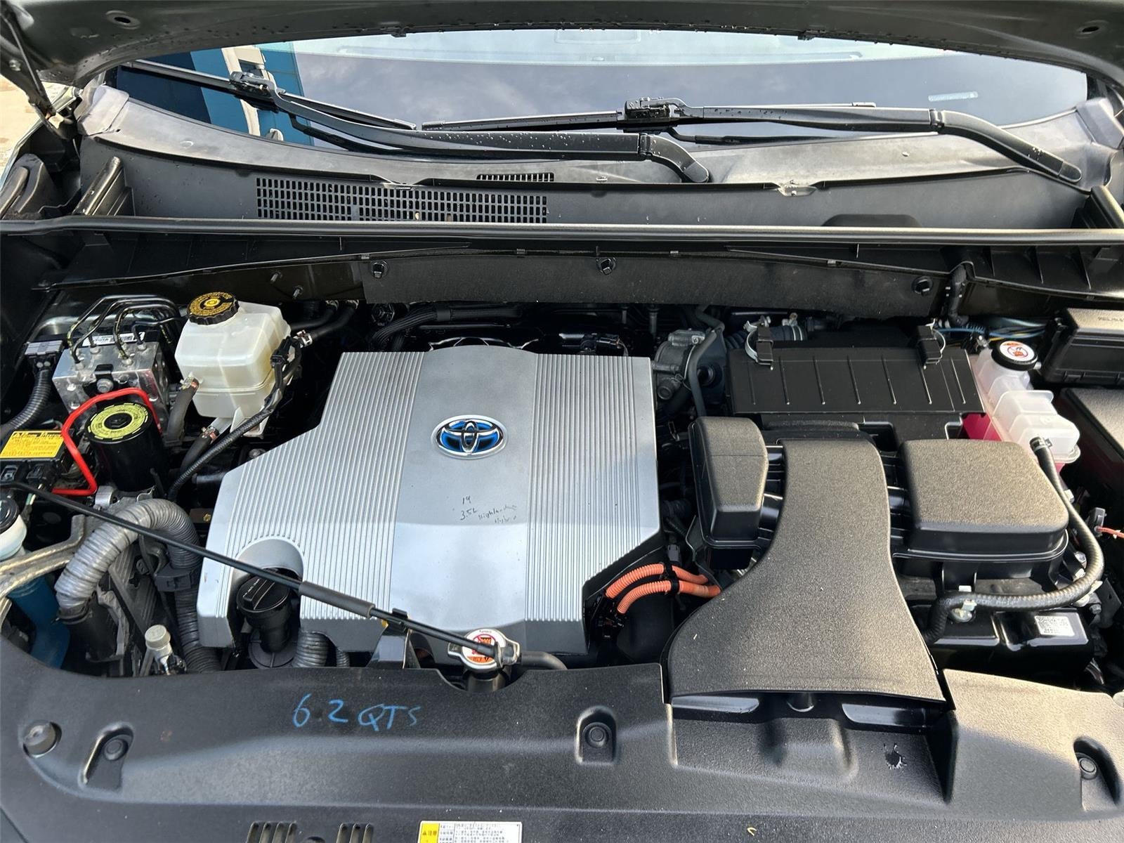 2019 Toyota Highlander Hybrid Limited Platinum