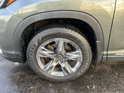 2019 Toyota Highlander Hybrid Limited Platinum