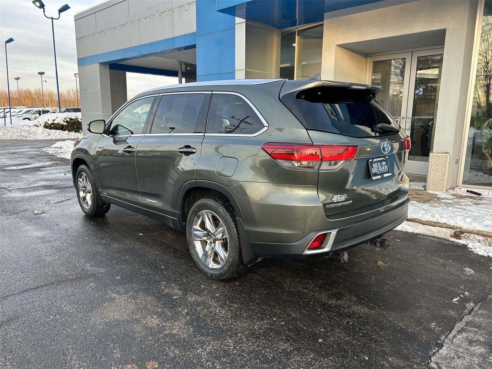2019 Toyota Highlander Hybrid Limited Platinum