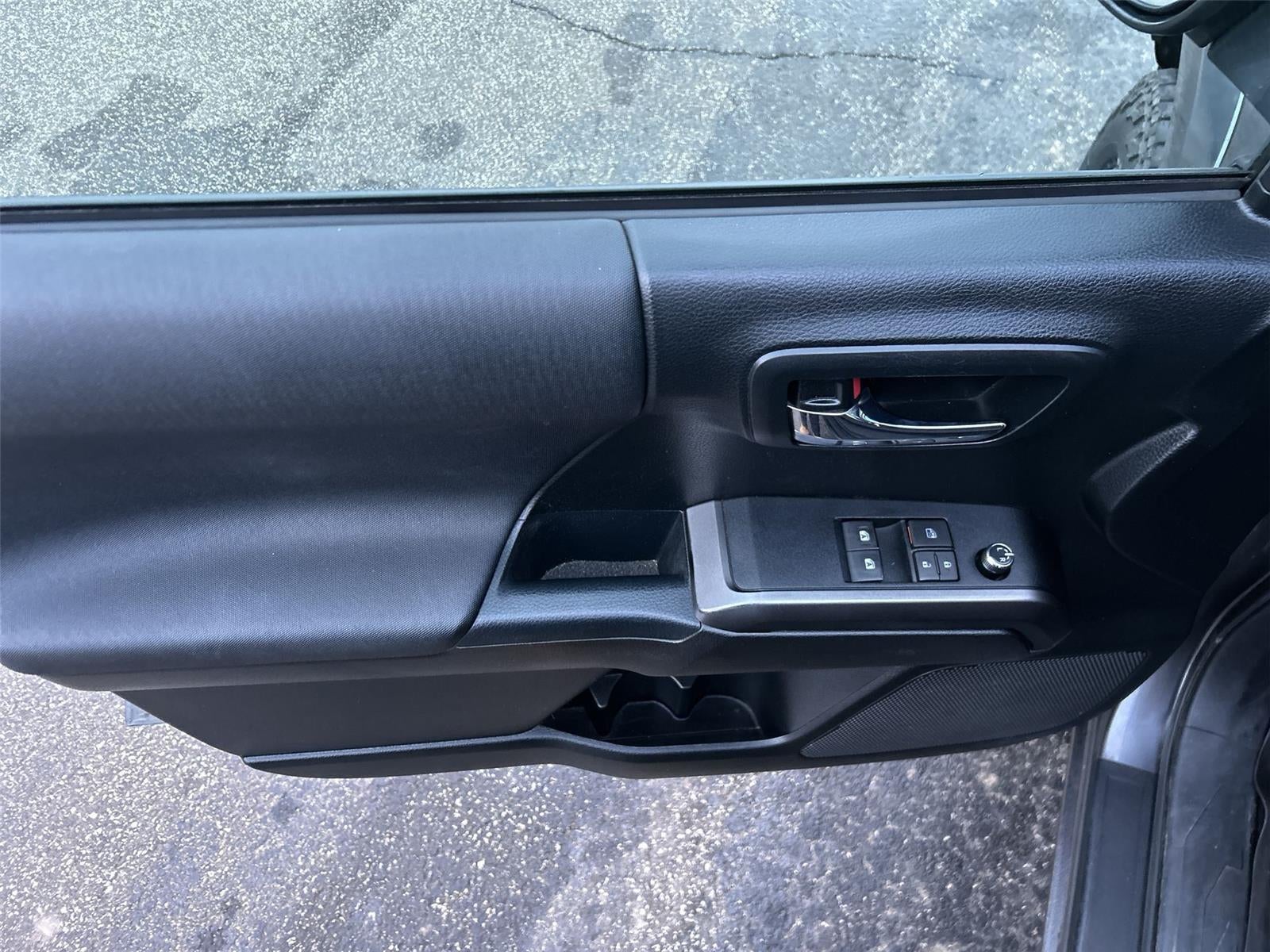 2017 Toyota Tacoma TRD Sport