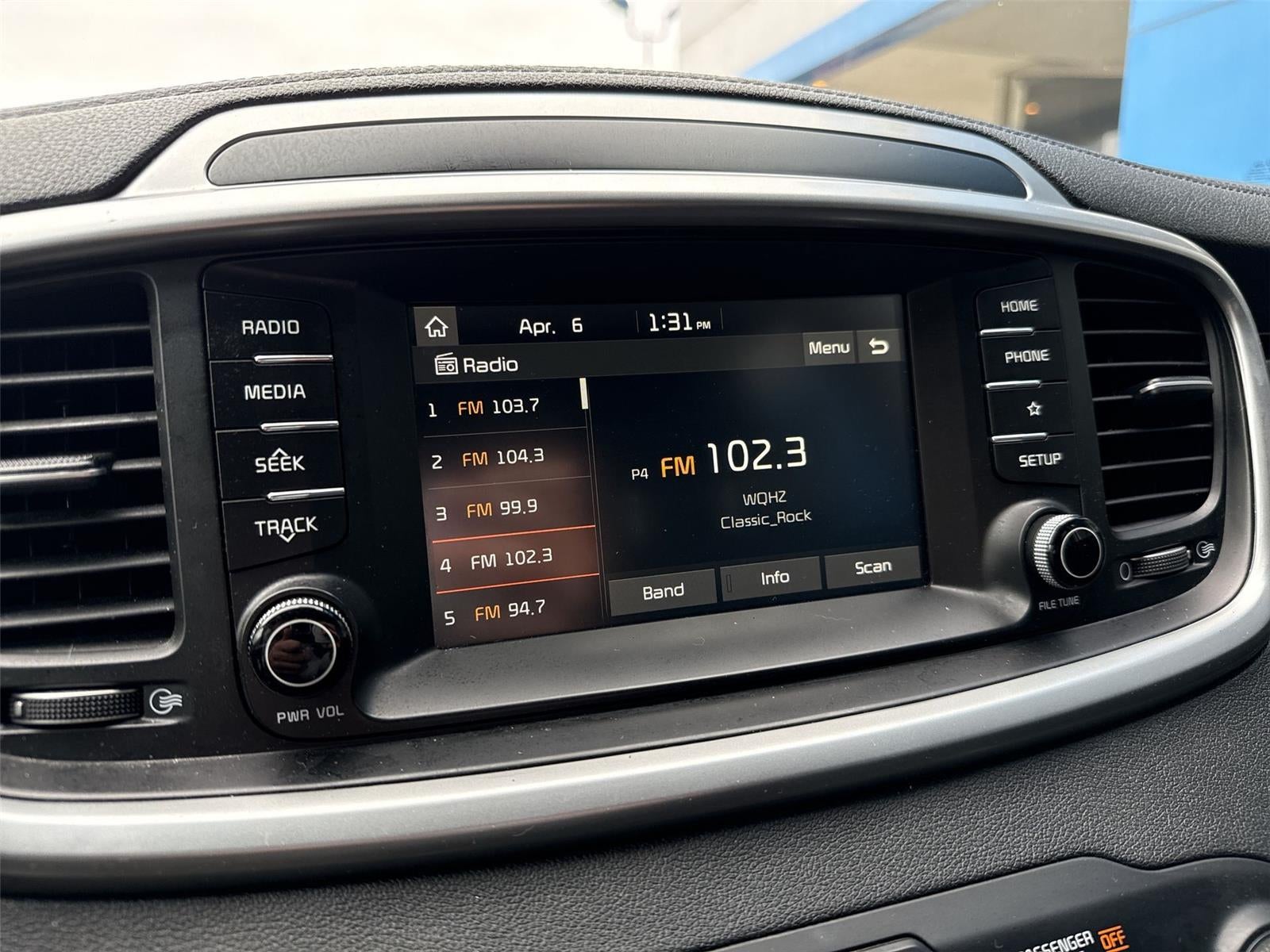 2019 Kia Sorento 3.3L LX