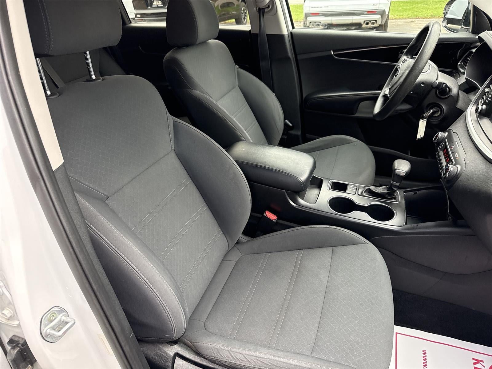 2019 Kia Sorento 3.3L LX