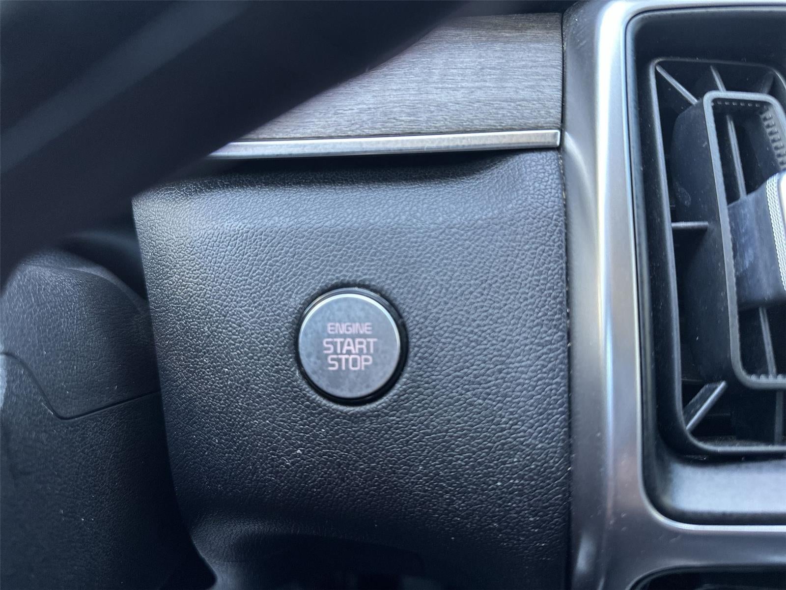 2022 Kia Sorento X-Line S