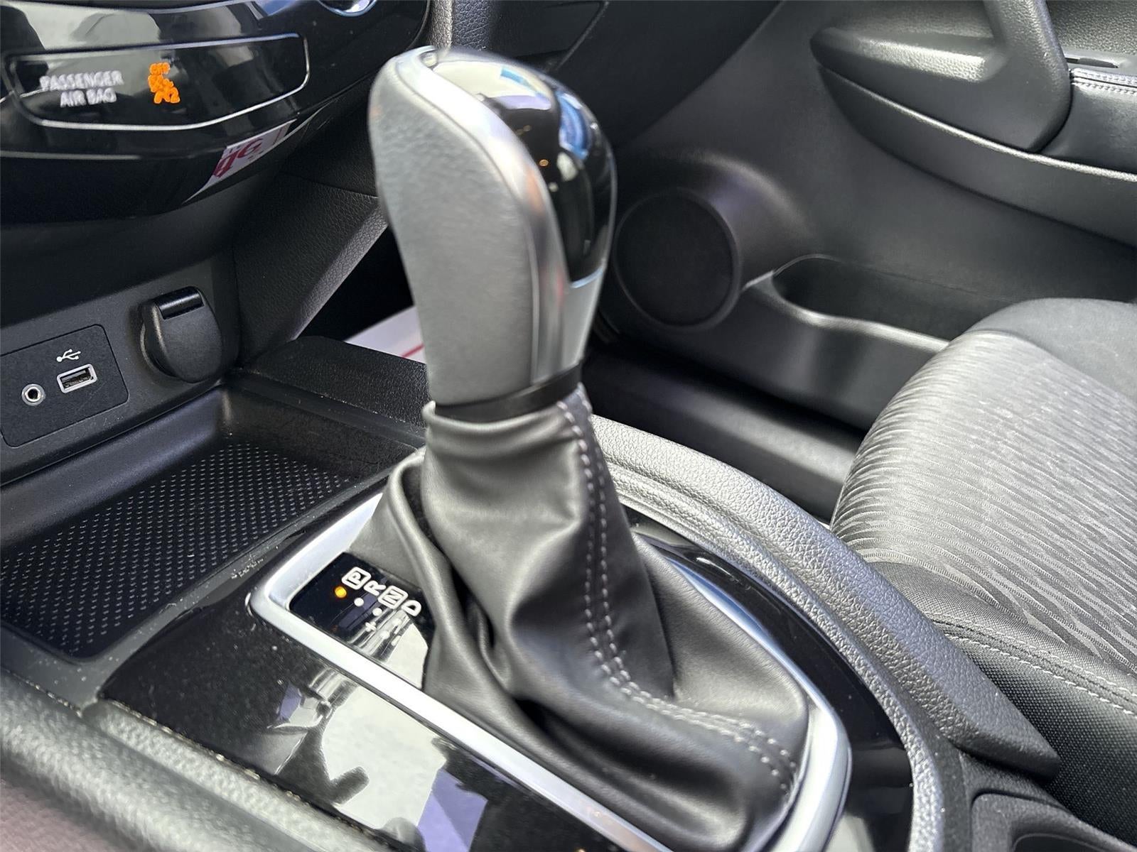 2020 Nissan Rogue SV FWD