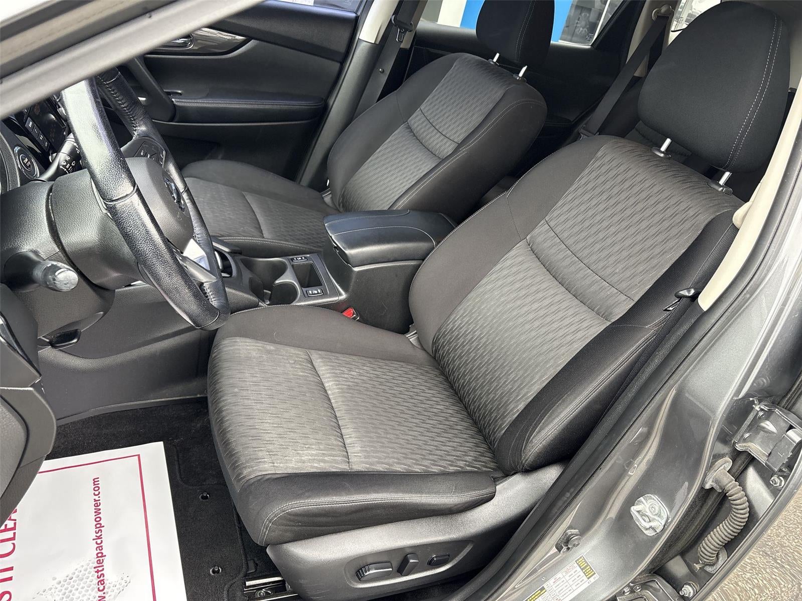 2020 Nissan Rogue SV FWD