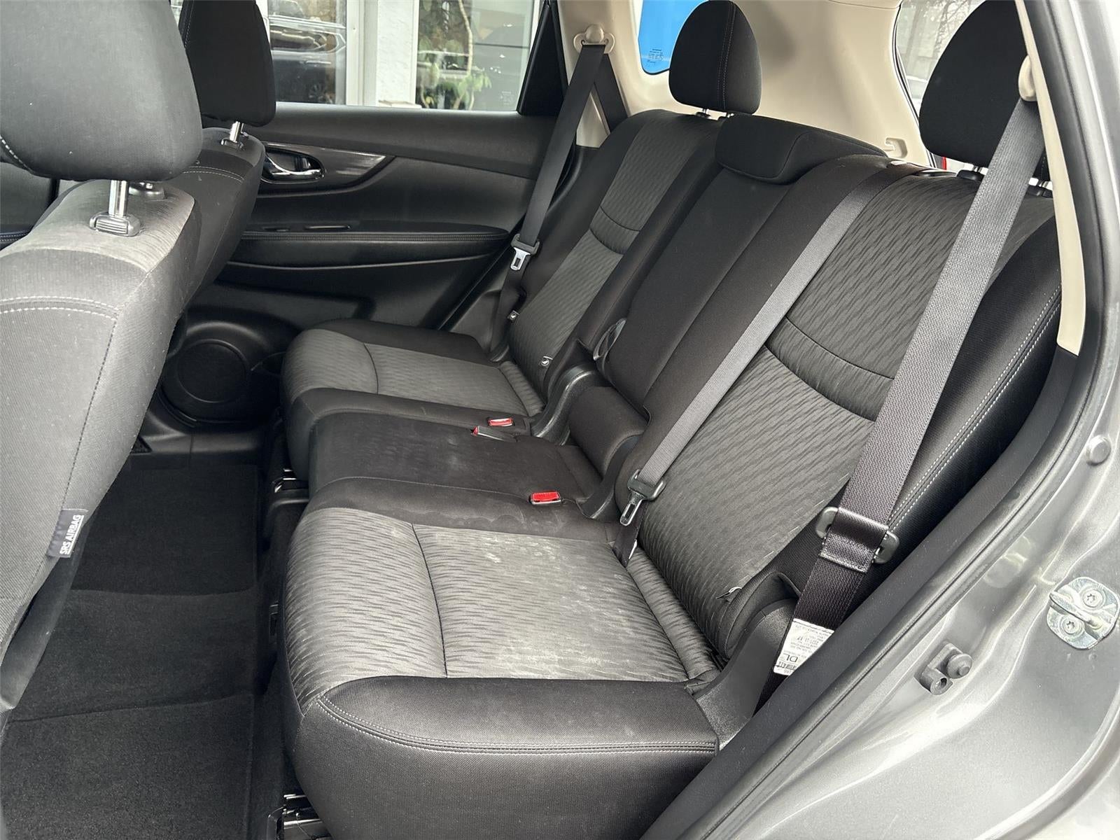 2020 Nissan Rogue SV FWD