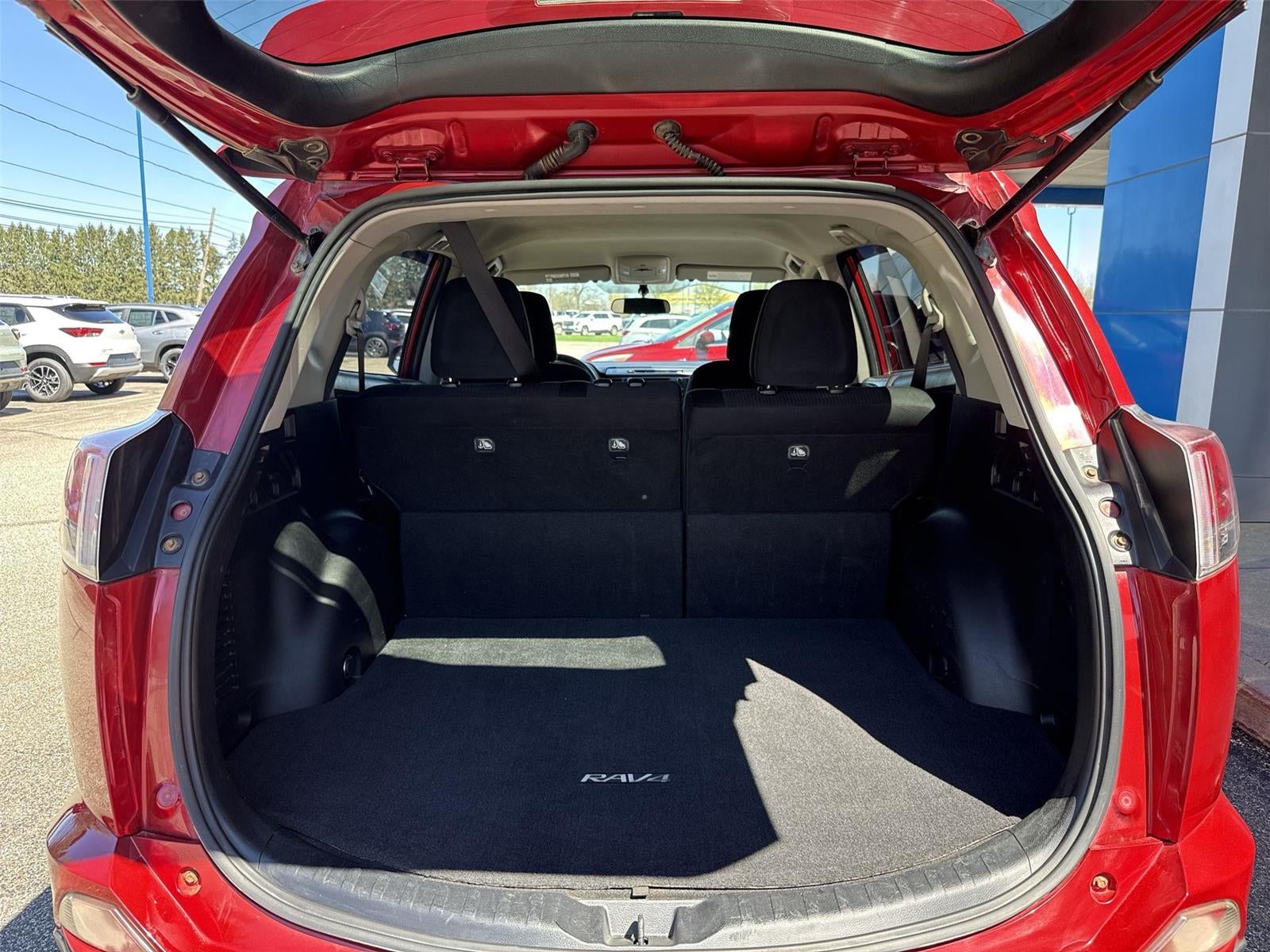 2016 Toyota RAV4 LE