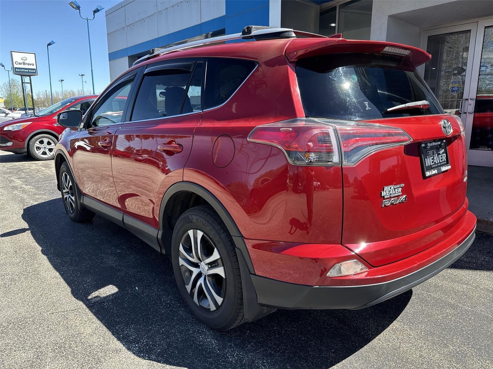 2016 Toyota RAV4 LE