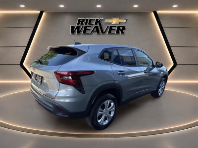 2024 Chevrolet Trax LS
